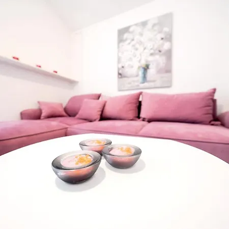 Lejlighed Sea View + Pool 32 M² *