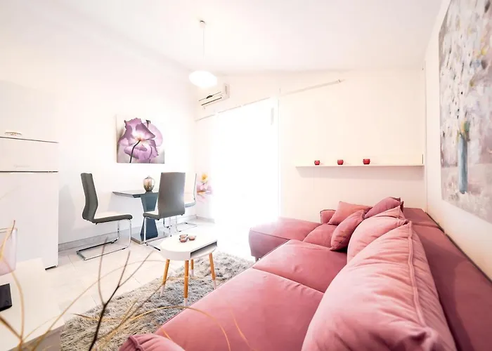 Sea View + Pool 32 M² Ljubač
