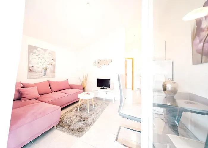 Apartment Sea View + Pool 32 M² Ljubač