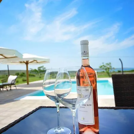 Daire Sea View + Pool 32 M² Ljubač